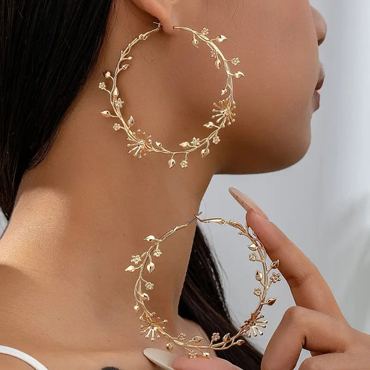 1 Pair Oversized Earrings Floral Branch Leaf Exaggerated Golden Large Circle Sweet Cool Elegant Retro Fashion Hoop Earrings