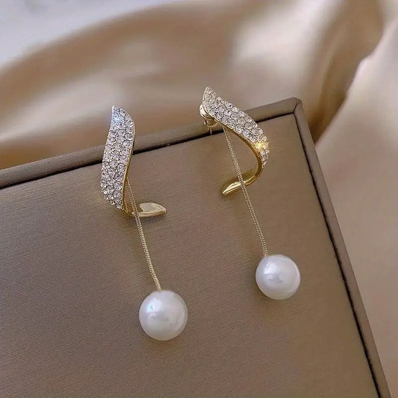 Elegant Golden-Tone Crystal & Pearl Dangle Earrings